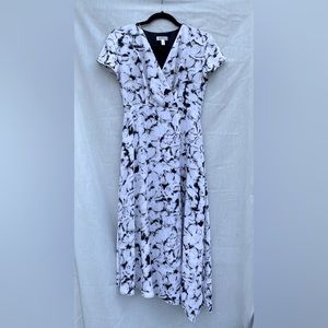 Prologue Midi Dress Size XS Black/White Asymmetrical, Short Sleeves, V Neck